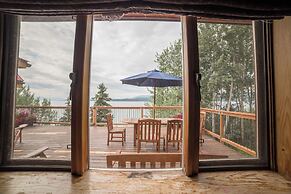 Inn On The Lake