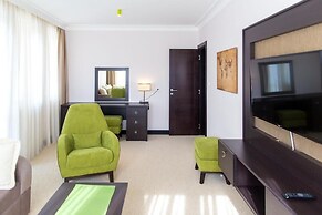 Hotel Swiss Holiday