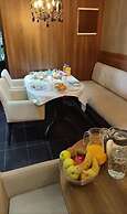 Hotel Swiss Holiday