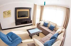 Hotel Swiss Holiday