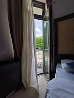 Hotel Swiss Holiday