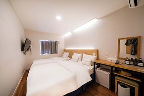 Haeundae Dongbeck Hotel
