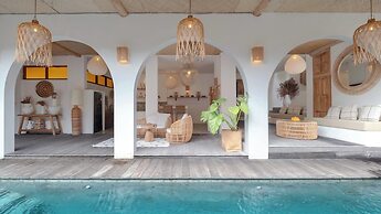 Villa Madissa by Villa Finder