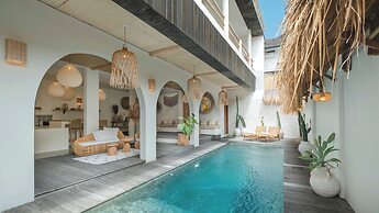 Villa Madissa by Villa Finder