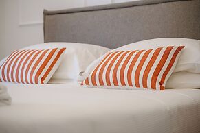 Riviera Suites