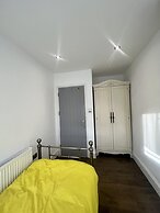 West London Star Aparthotel