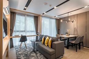 Destiny63 Ekamai Apartment