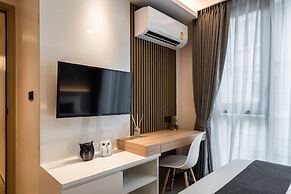 Destiny63 Ekamai Apartment