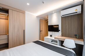 Destiny63 Ekamai Apartment