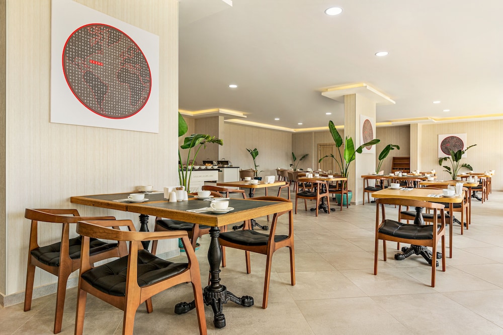 Ramada By Wyndham Cesme