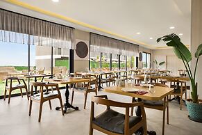 Ramada By Wyndham Cesme