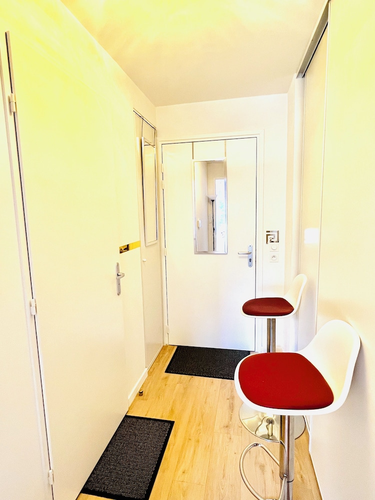 156 Av. Pasteur b1