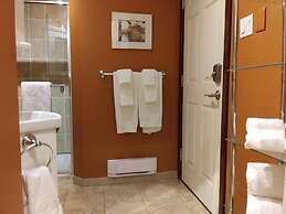 Vieux-Old Farnham Appart Condotel1