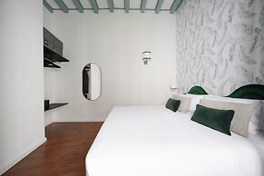Numa Seville Alegre