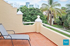 Isla Mazatlán Residence Club