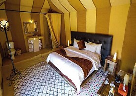 Luxury desert camp Merzouga