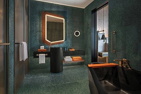 W Macau - Studio City