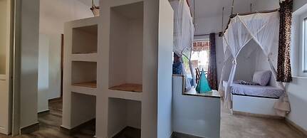 Salama & Mbuyuni Bungalows