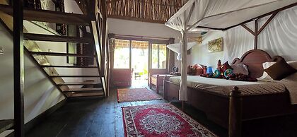 Salama & Mbuyuni Bungalows