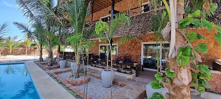 Salama & Mbuyuni Bungalows