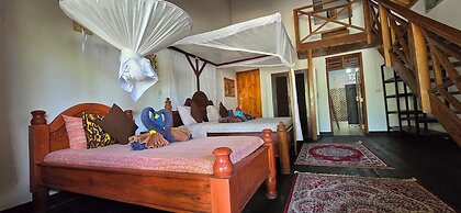 Salama & Mbuyuni Bungalows