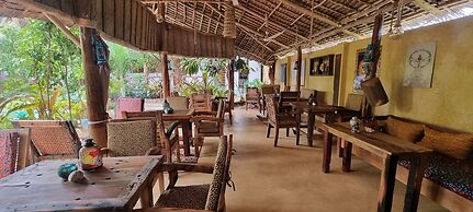 Salama & Mbuyuni Bungalows