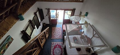 Salama & Mbuyuni Bungalows