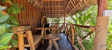 Salama & Mbuyuni Bungalows