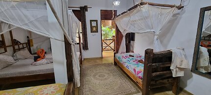 Salama & Mbuyuni Bungalows
