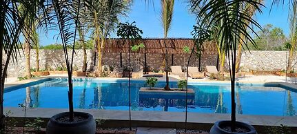 Salama & Mbuyuni Bungalows
