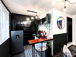 HOMSTY