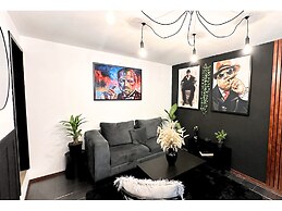 HOMSTY