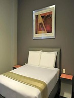 U Pac Hotel