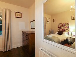 Knoll Cottage