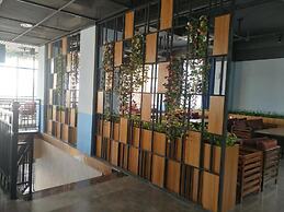 PACI HOTEL