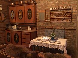 The Reverse Escape Room Cabin