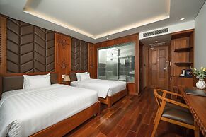 Monalisa Luxury Hotel