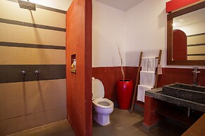 SAKABAN Suite