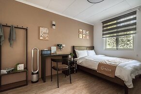 Hibnb Guesthouse