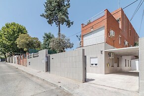 AYZ Joaquín Pol - Auto check-in property