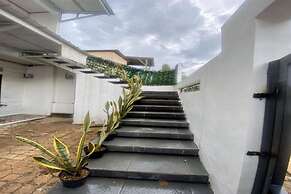 EXPRESS O 92147 Nia Residence