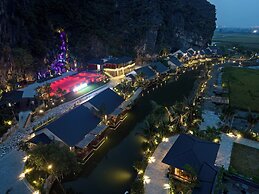 Athena Premier Resort Ninh Bình