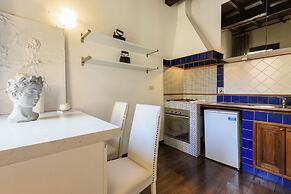 Borgo Art Apartment by Mmega