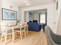 Day Cottage
