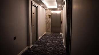 COMFORT HOUSE