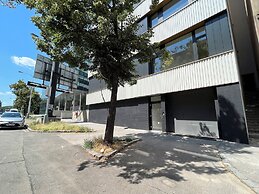 Post 120 Suites