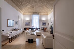 Vianna Suites & Spa
