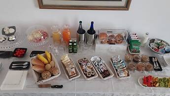 Vianna Suites & Spa