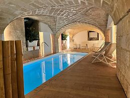 Vianna Suites & Spa