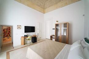Vianna Suites & Spa